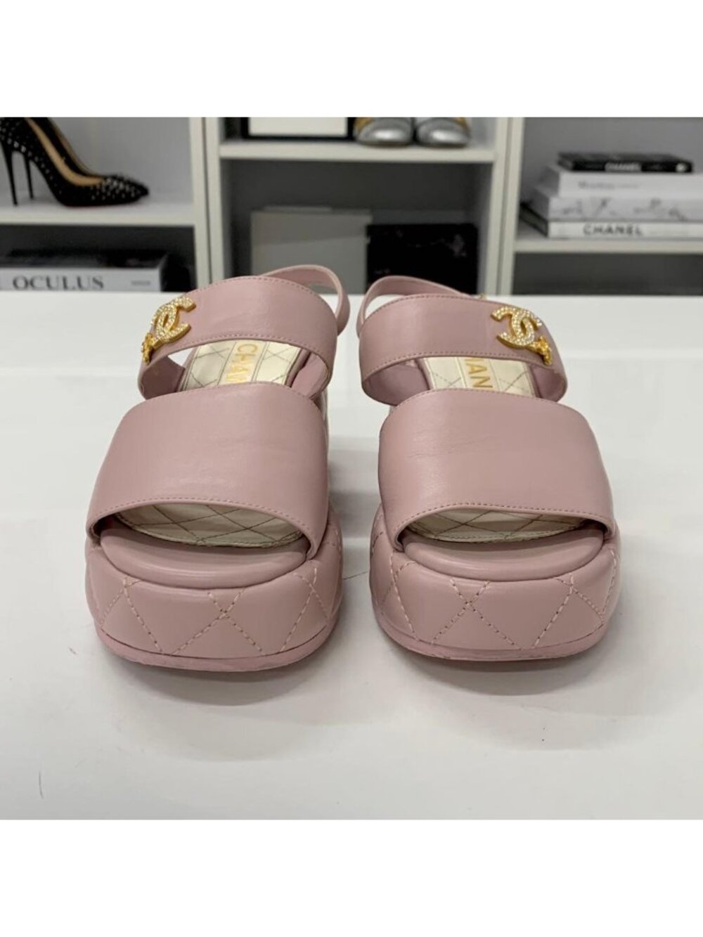 Chanel CC Logo Quilted Leather Sandals Pink - Picture 4 of 10